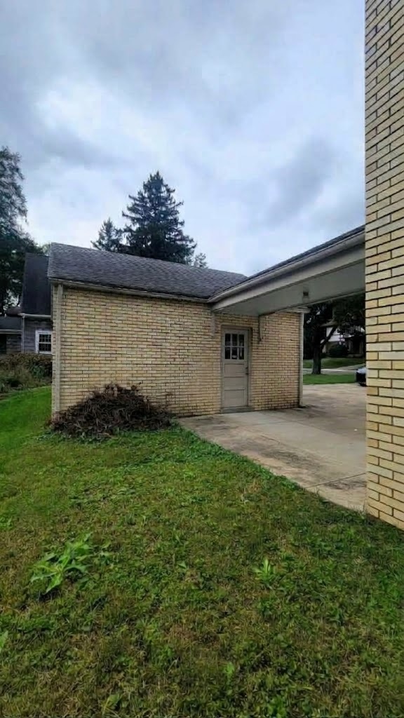 1351 W Lincoln Boulevard Property Photo 28