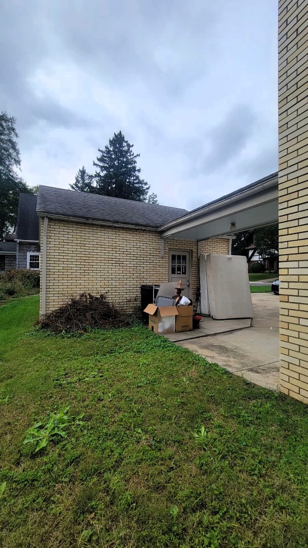 1351 W Lincoln Boulevard Property Photo 29