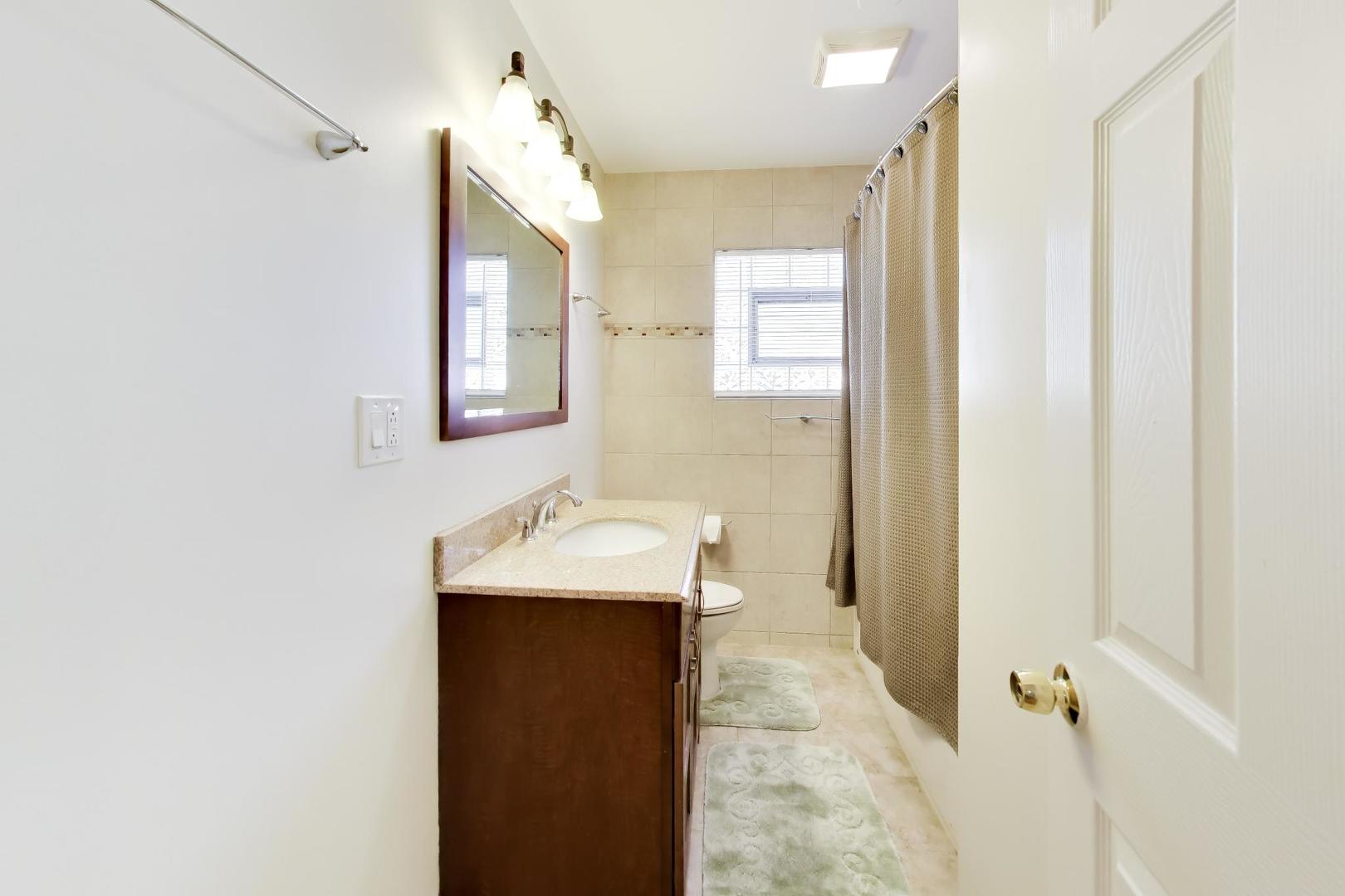 1605 Westchester Boulevard Property Photo 22
