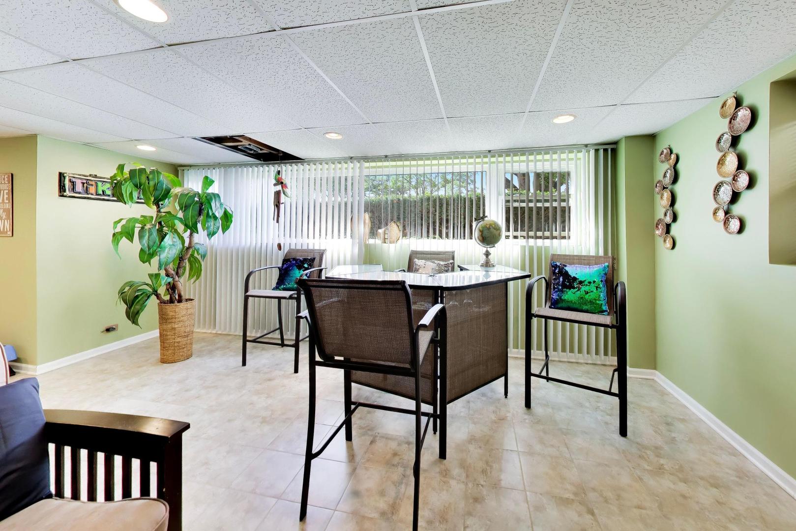 1605 Westchester Boulevard Property Photo 24
