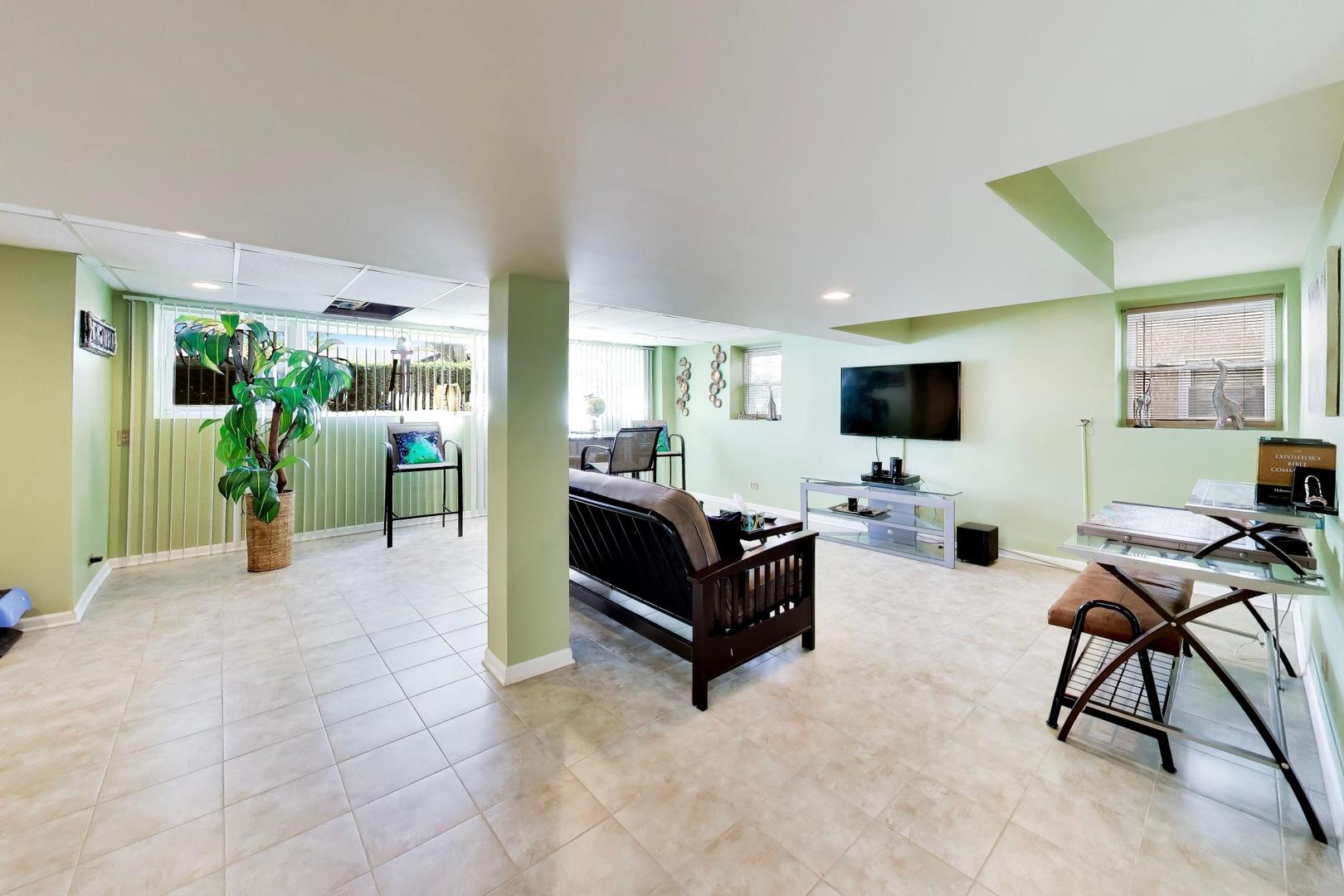 1605 Westchester Boulevard Property Photo 25