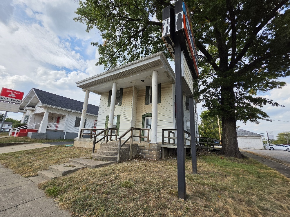 1808 Broadway Street Property Photo 5
