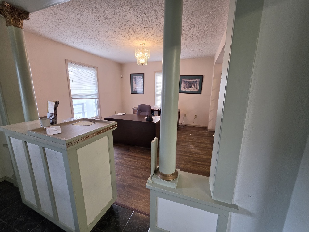 1808 Broadway Street Property Photo 10