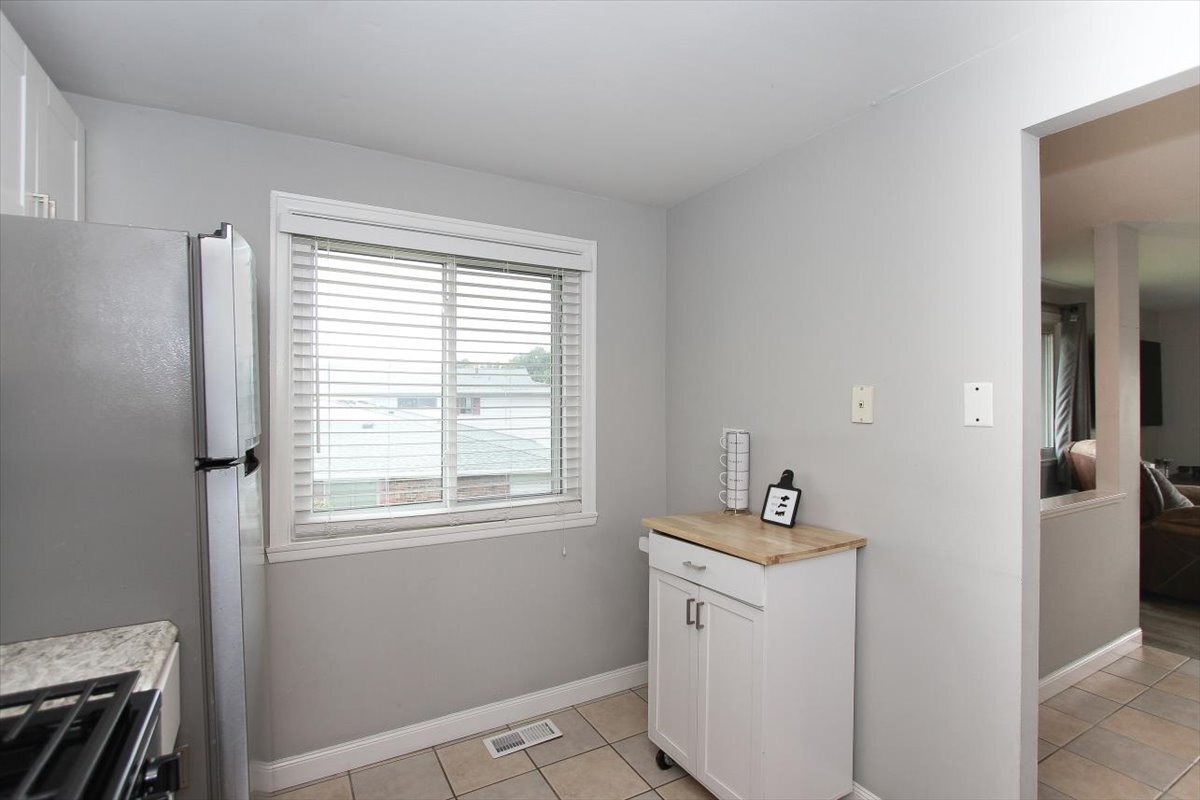 204 Shattuck Court 204 Property Photo 6