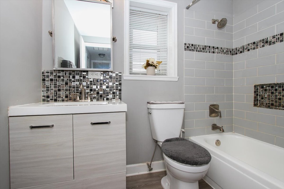 204 Shattuck Court 204 Property Photo 17