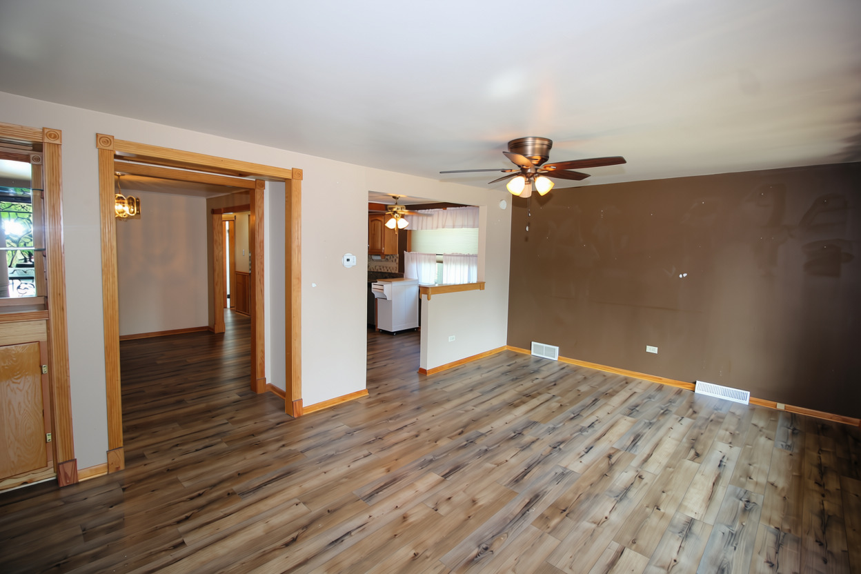 10756-10752 S Albany Avenue Property Photo 7