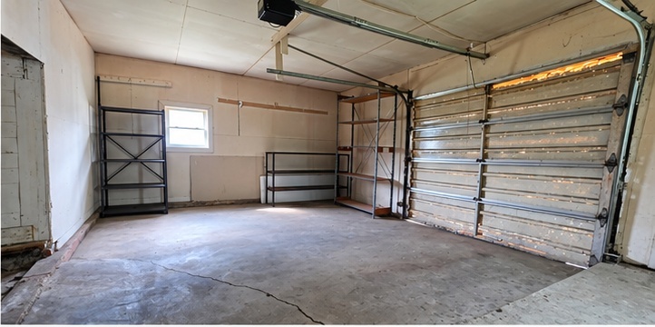 104 N Arthur Street Property Photo 16