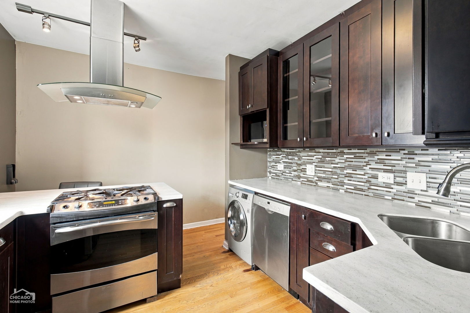 2540 N Kedzie Boulevard 308 Property Photo 8