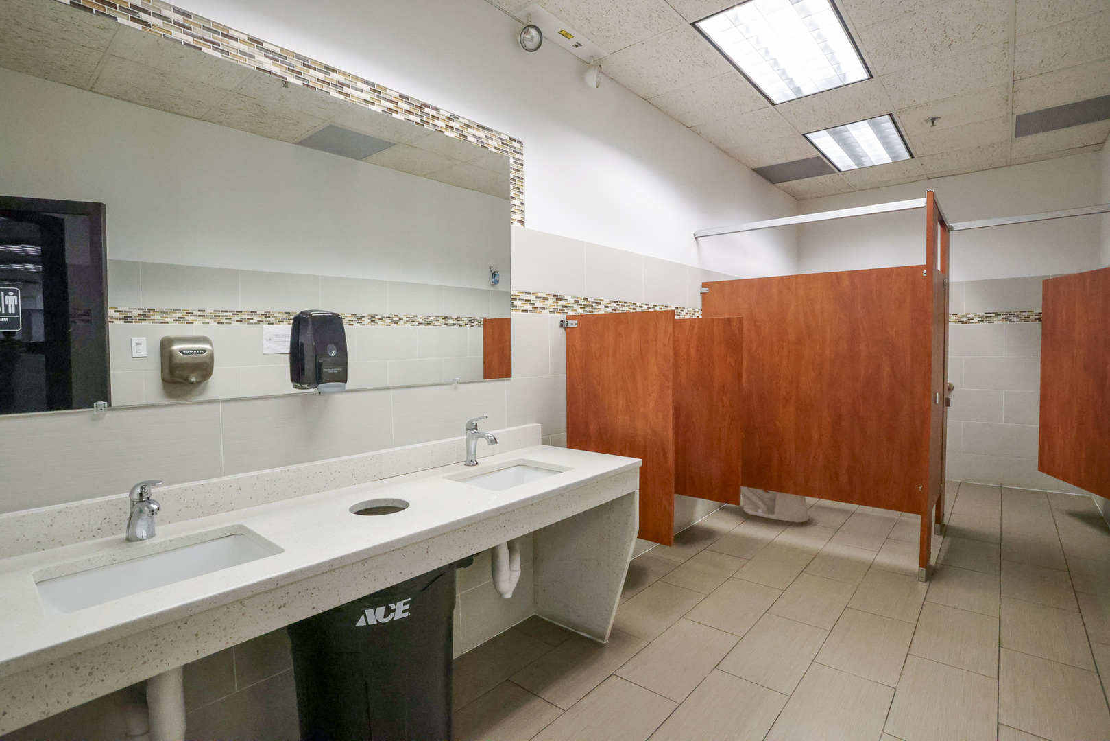 12774801 Property Photo 28