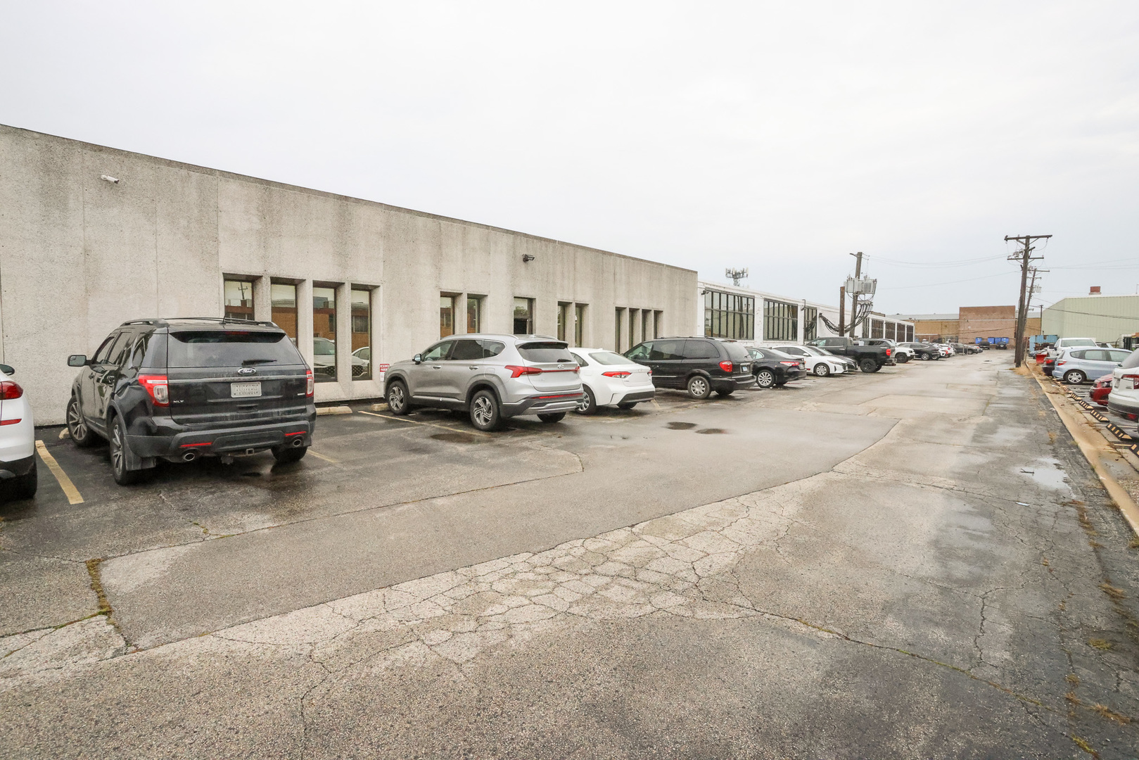 12774801 Property Photo 35