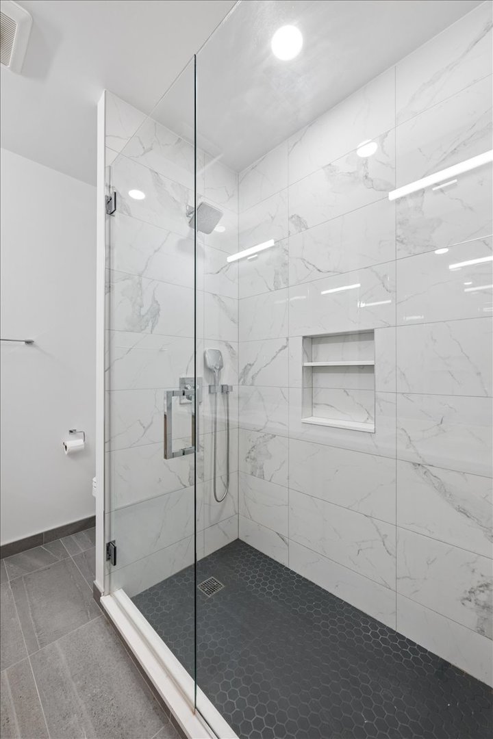 1341 N Halsted Street 3n Property Photo 12