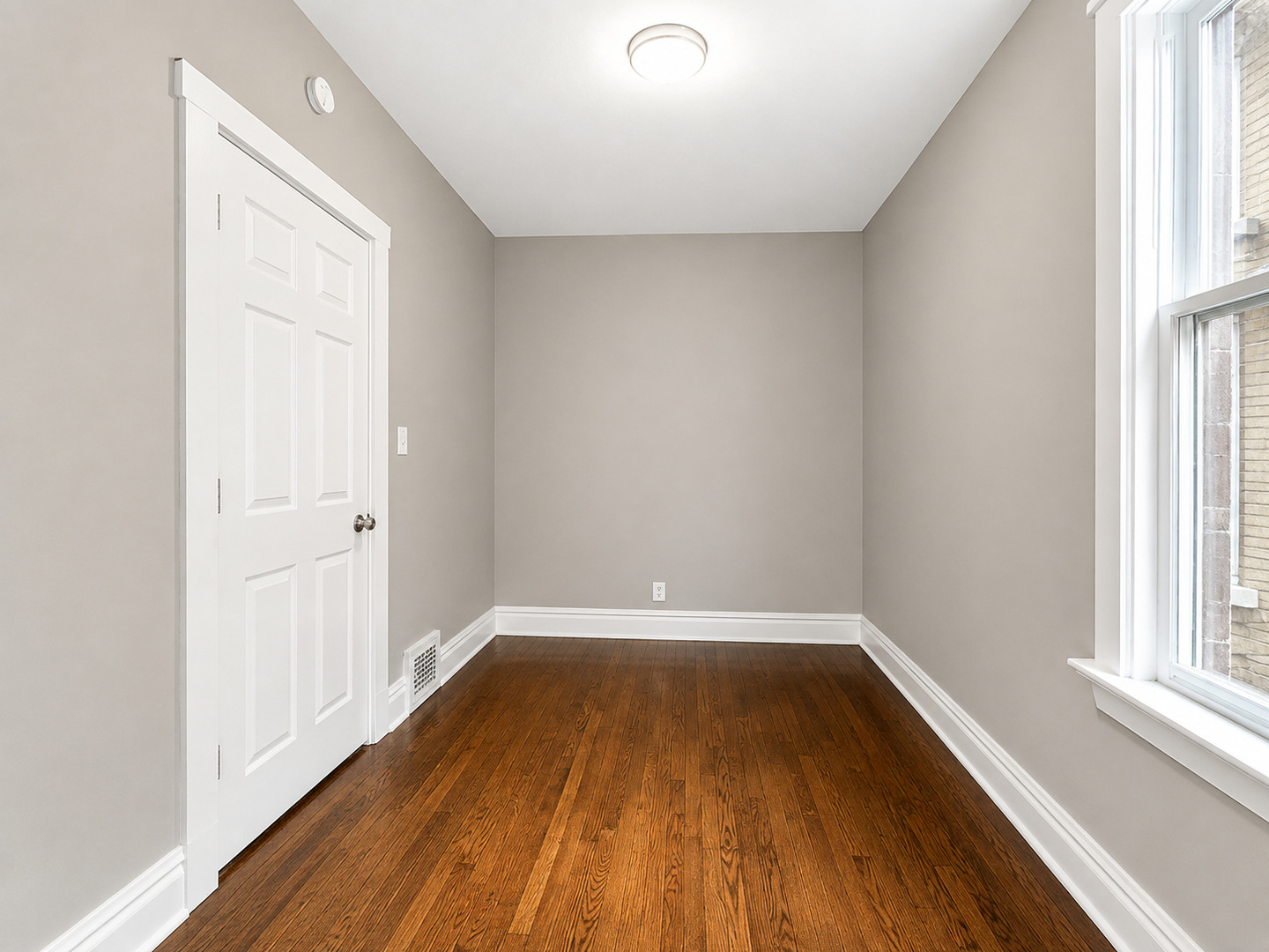 4637 W Mclean Avenue Property Photo 15