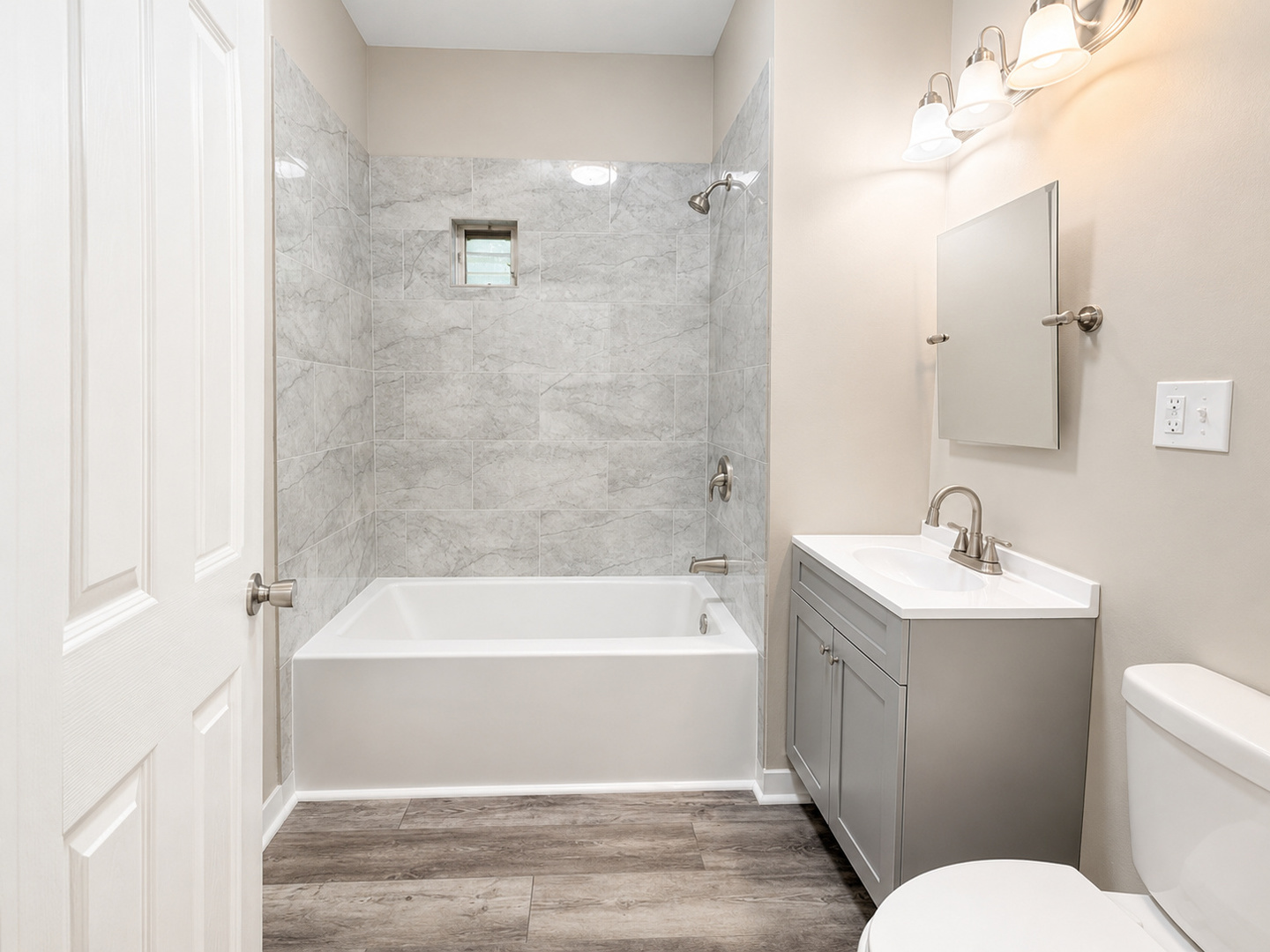 4637 W Mclean Avenue Property Photo 17