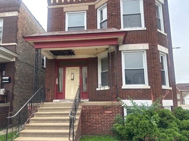 4847 W 23rd Place Property Photo 2