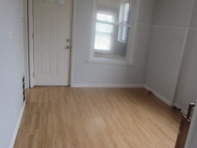 4847 W 23rd Place Property Photo 7
