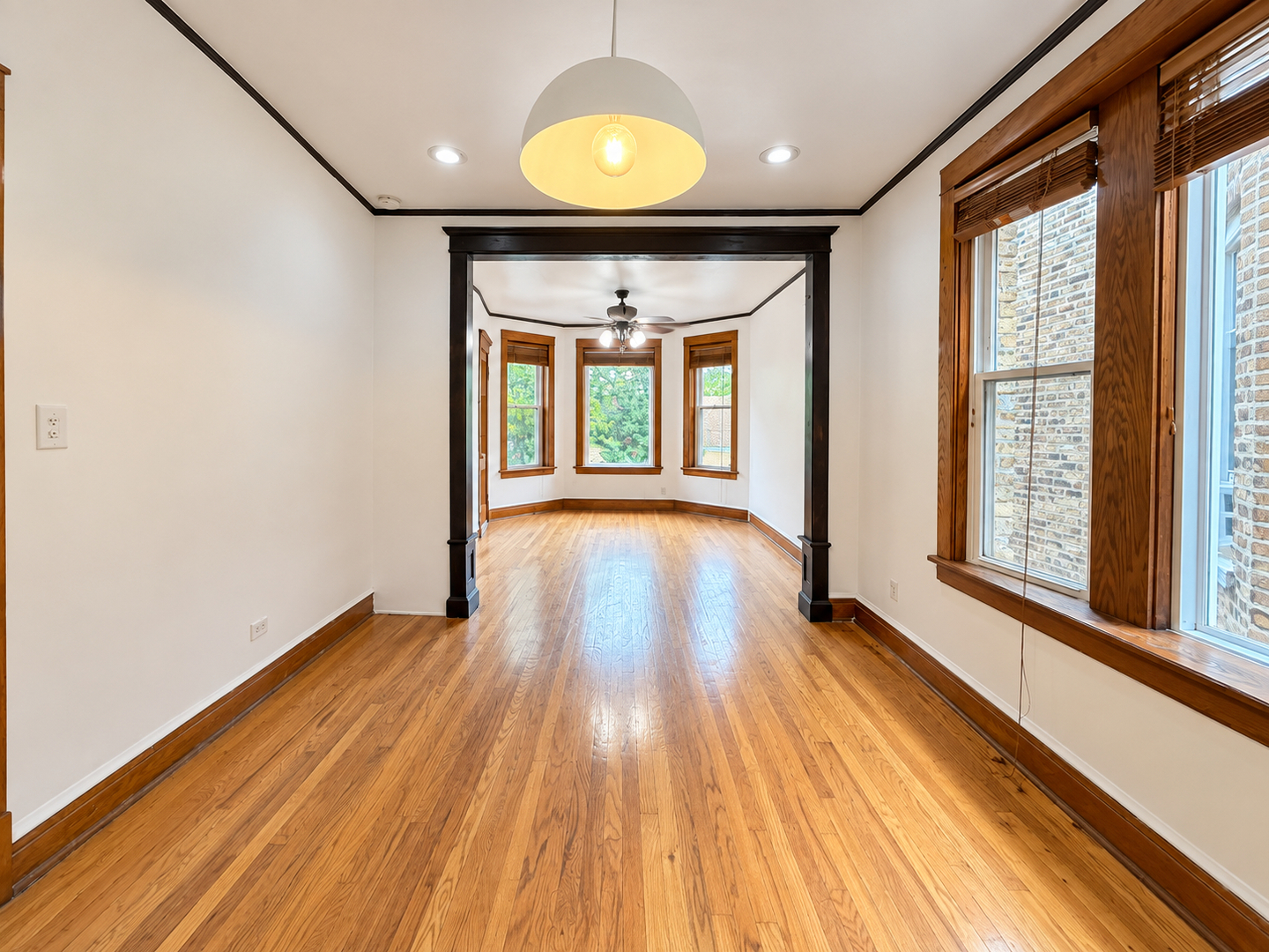 1438 N Central Park Avenue Property Photo 6