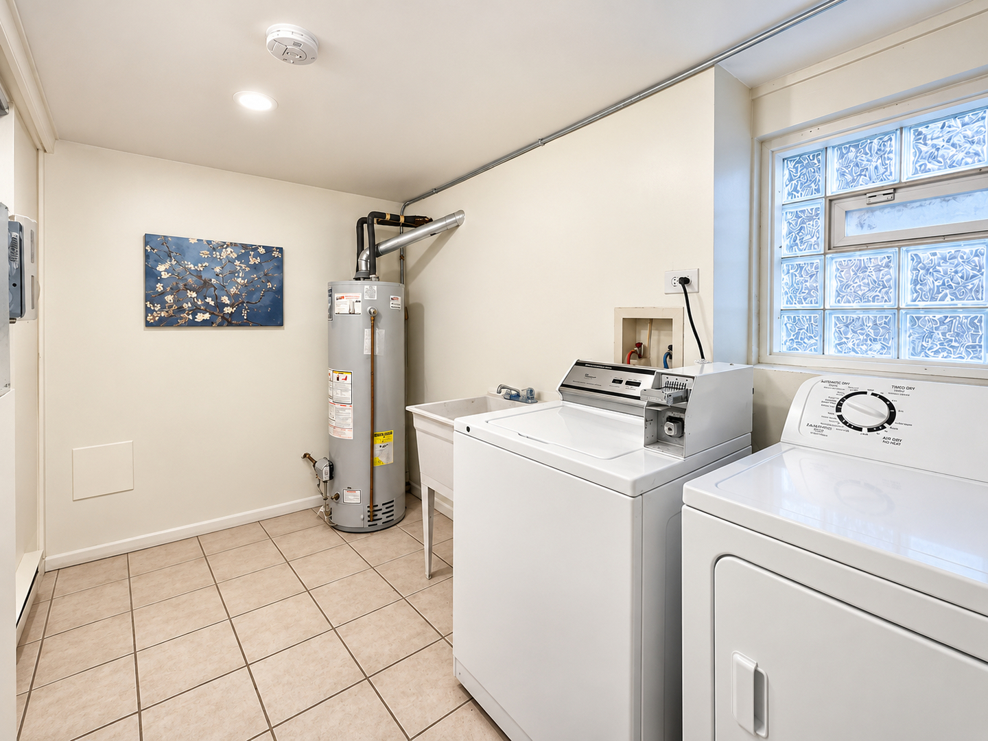 1438 N Central Park Avenue Property Photo 42