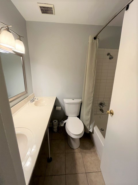 5532 E Lake Drive A Property Photo 6
