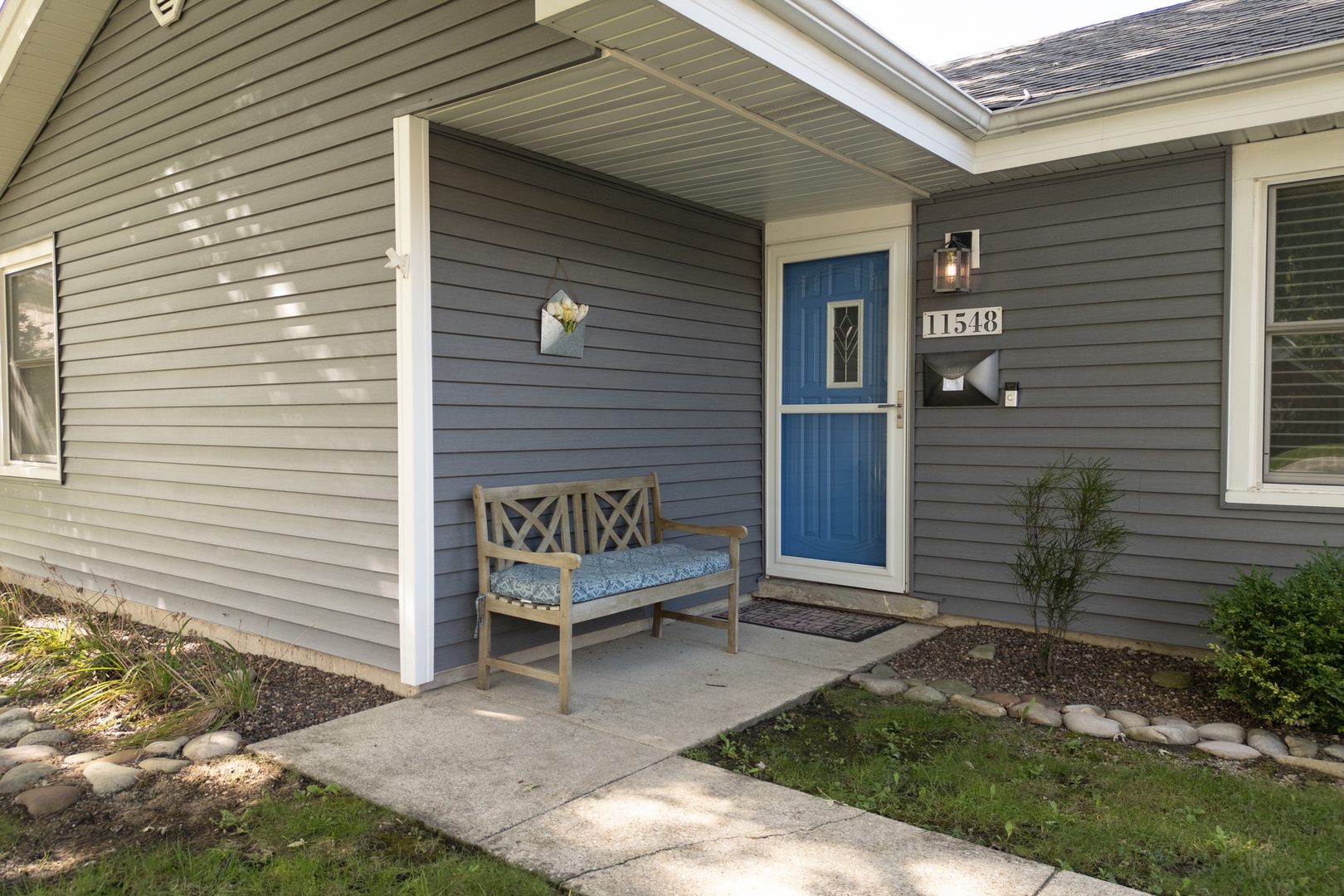 11548 S Neenah Avenue Property Photo 3