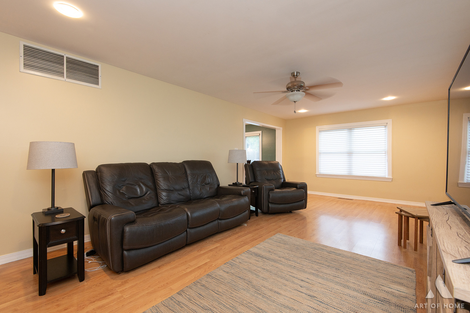 11548 S Neenah Avenue Property Photo 8