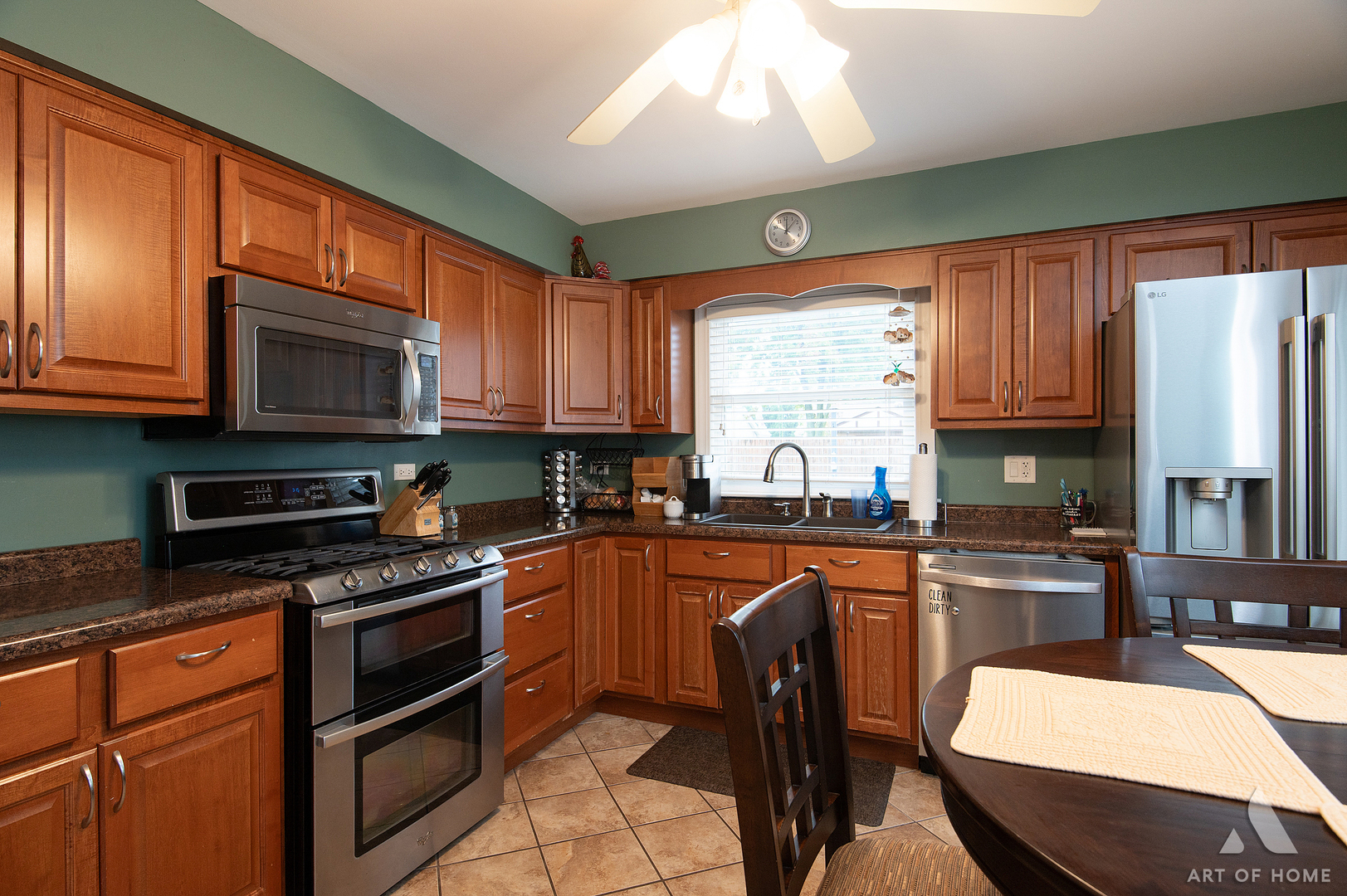 11548 S Neenah Avenue Property Photo 13