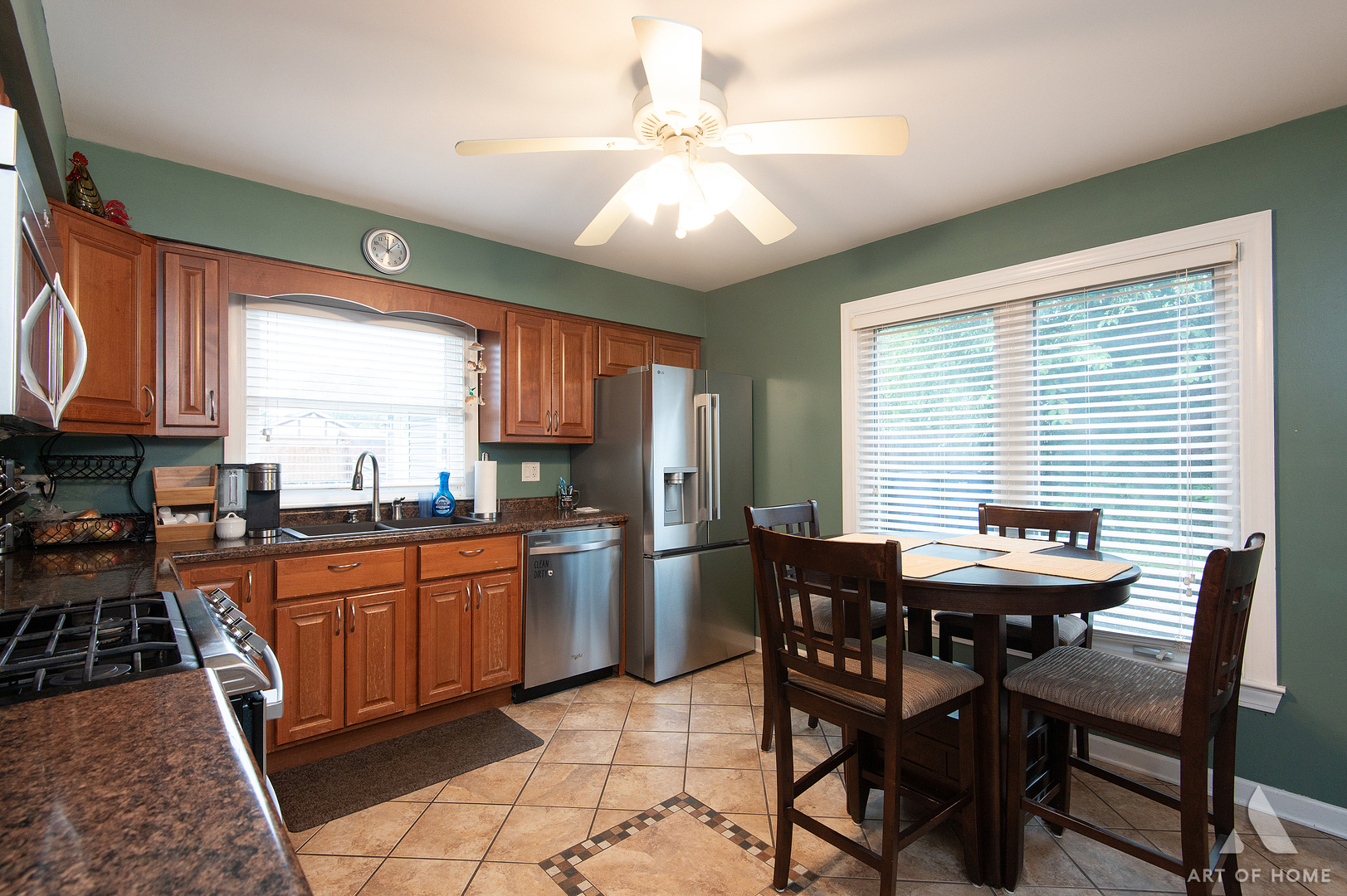 11548 S Neenah Avenue Property Photo 16