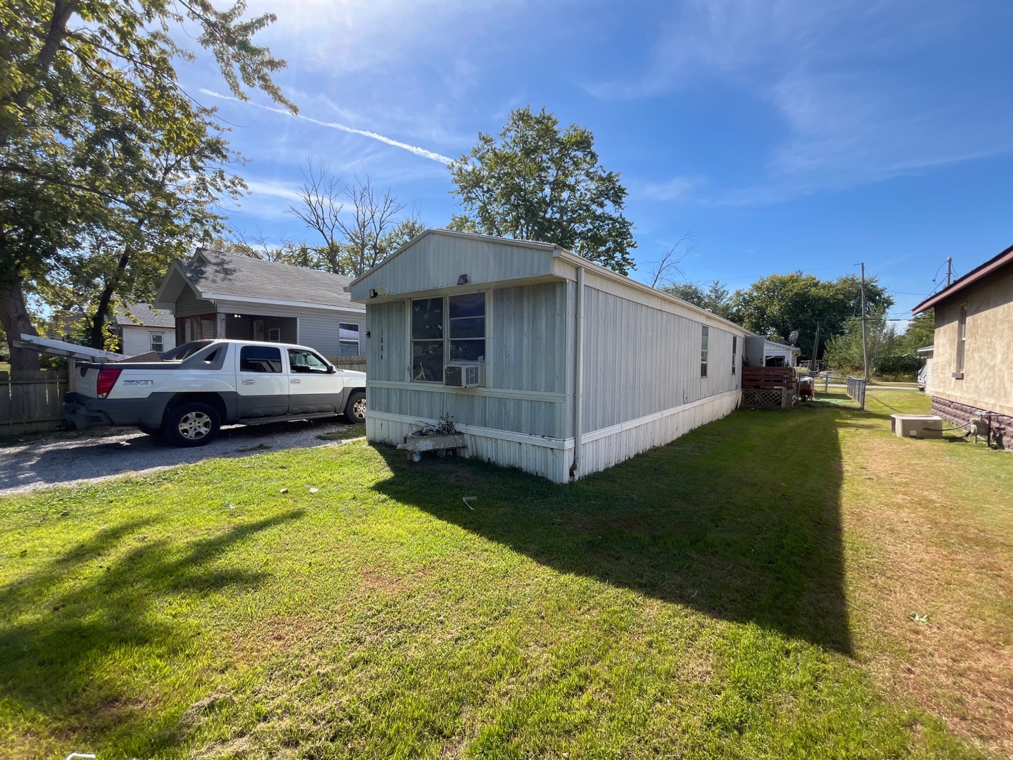 1004 Case Street Property Photo 1
