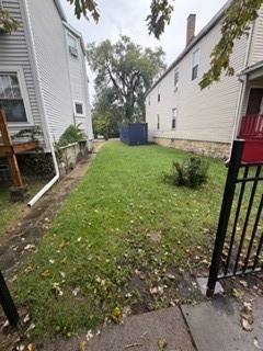 736 E 90th Street Property Photo 5