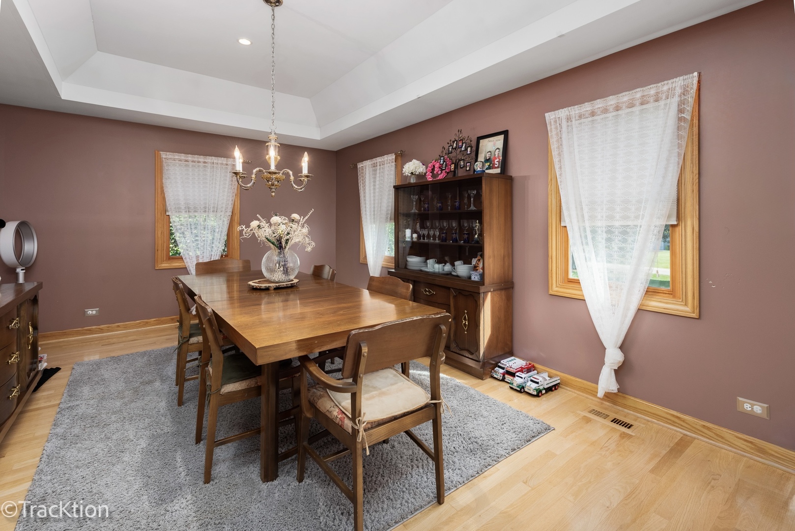 8102 Tennessee Avenue Property Photo 7