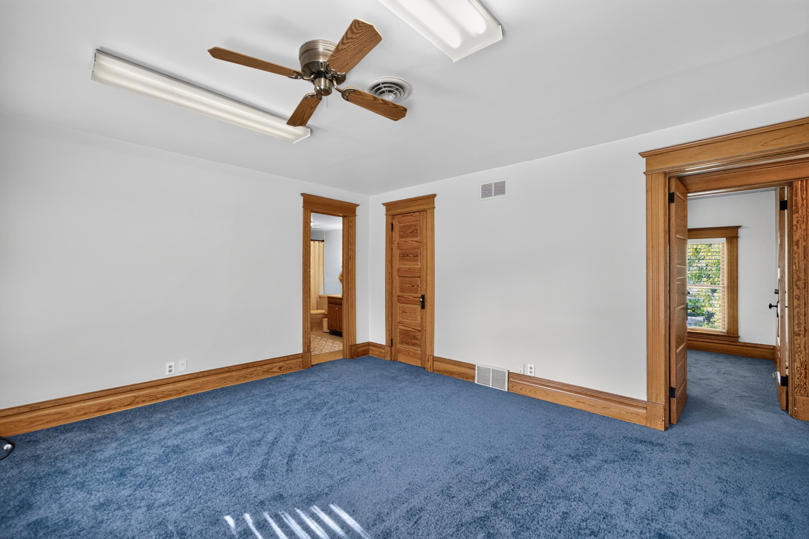 610 S 3rd Street Property Photo 14