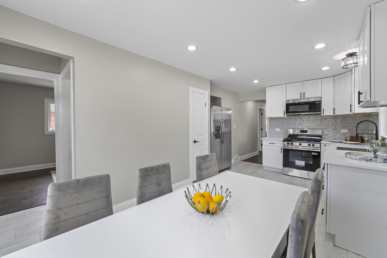 95 Erie Street Property Photo 11