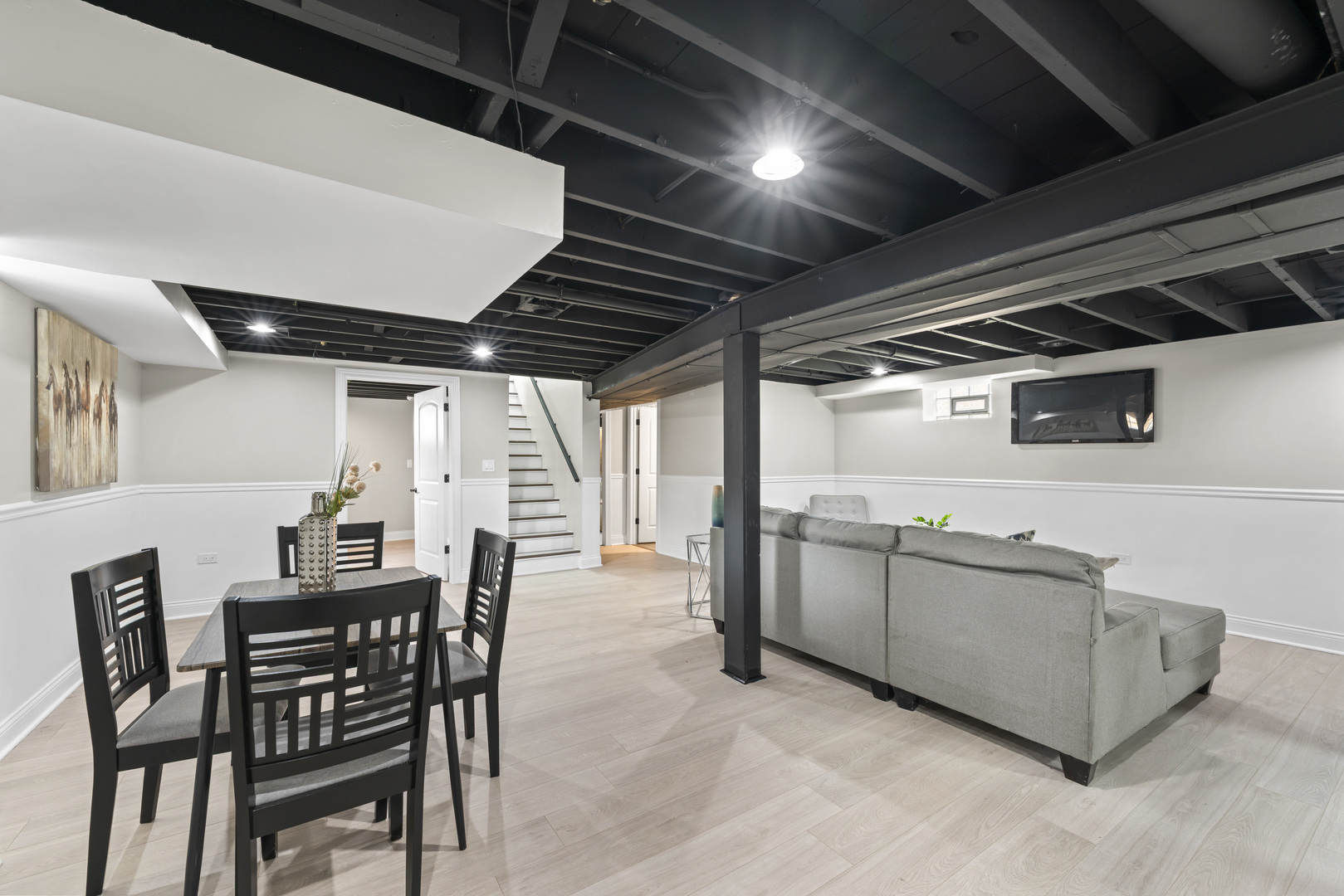 95 Erie Street Property Photo 17