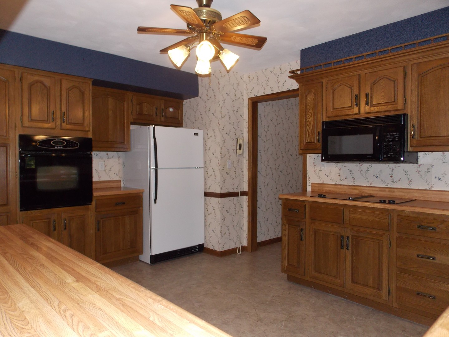 1747 State Route 161 Highway Property Photo 8