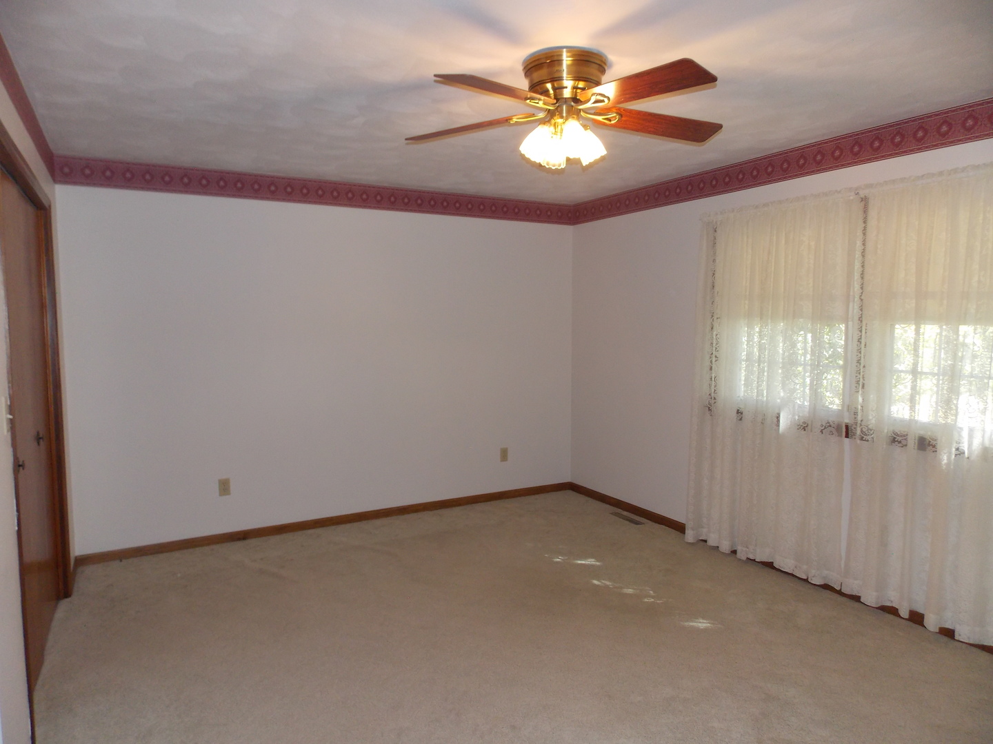 1747 State Route 161 Highway Property Photo 16