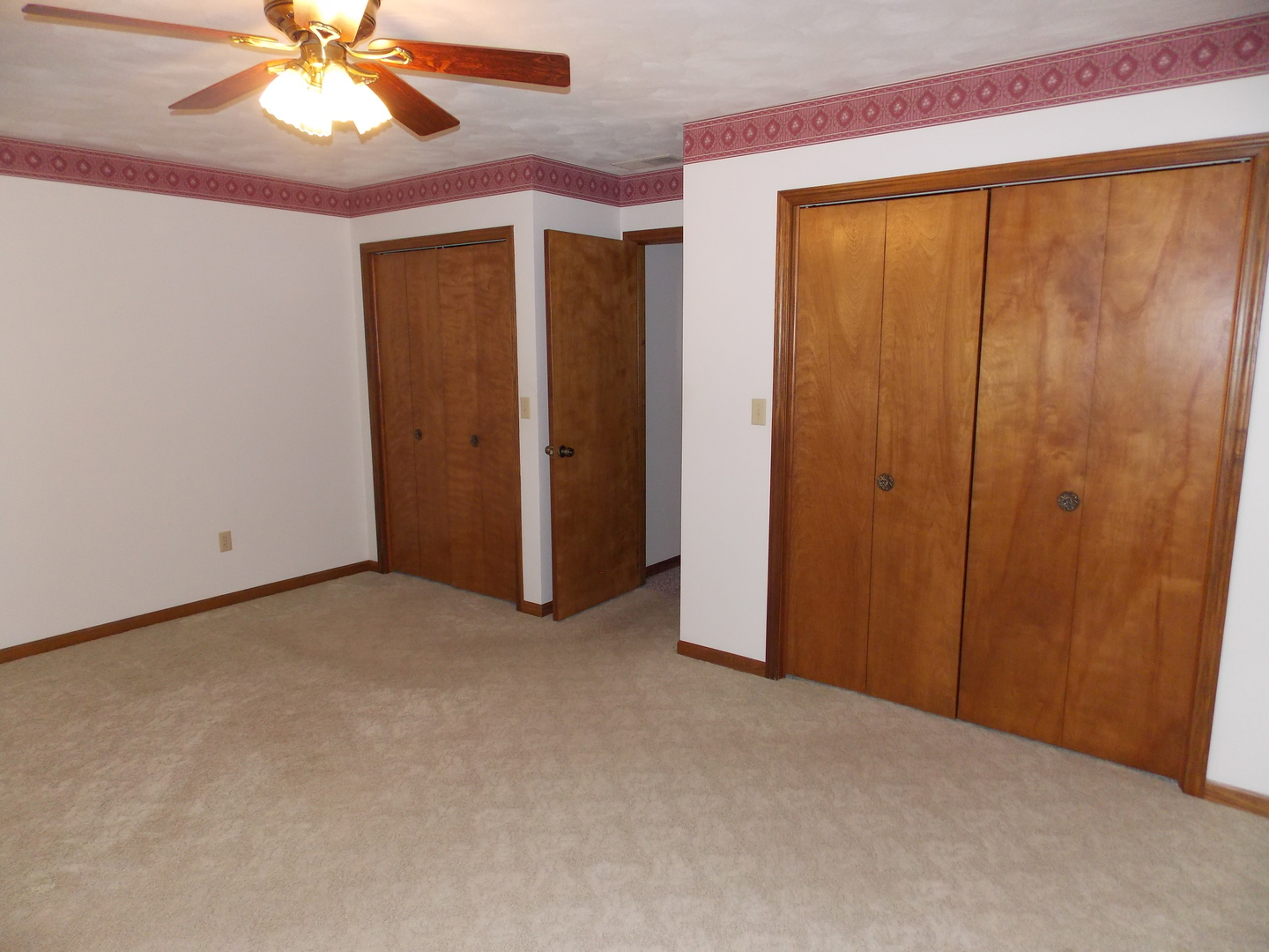 1747 State Route 161 Highway Property Photo 17
