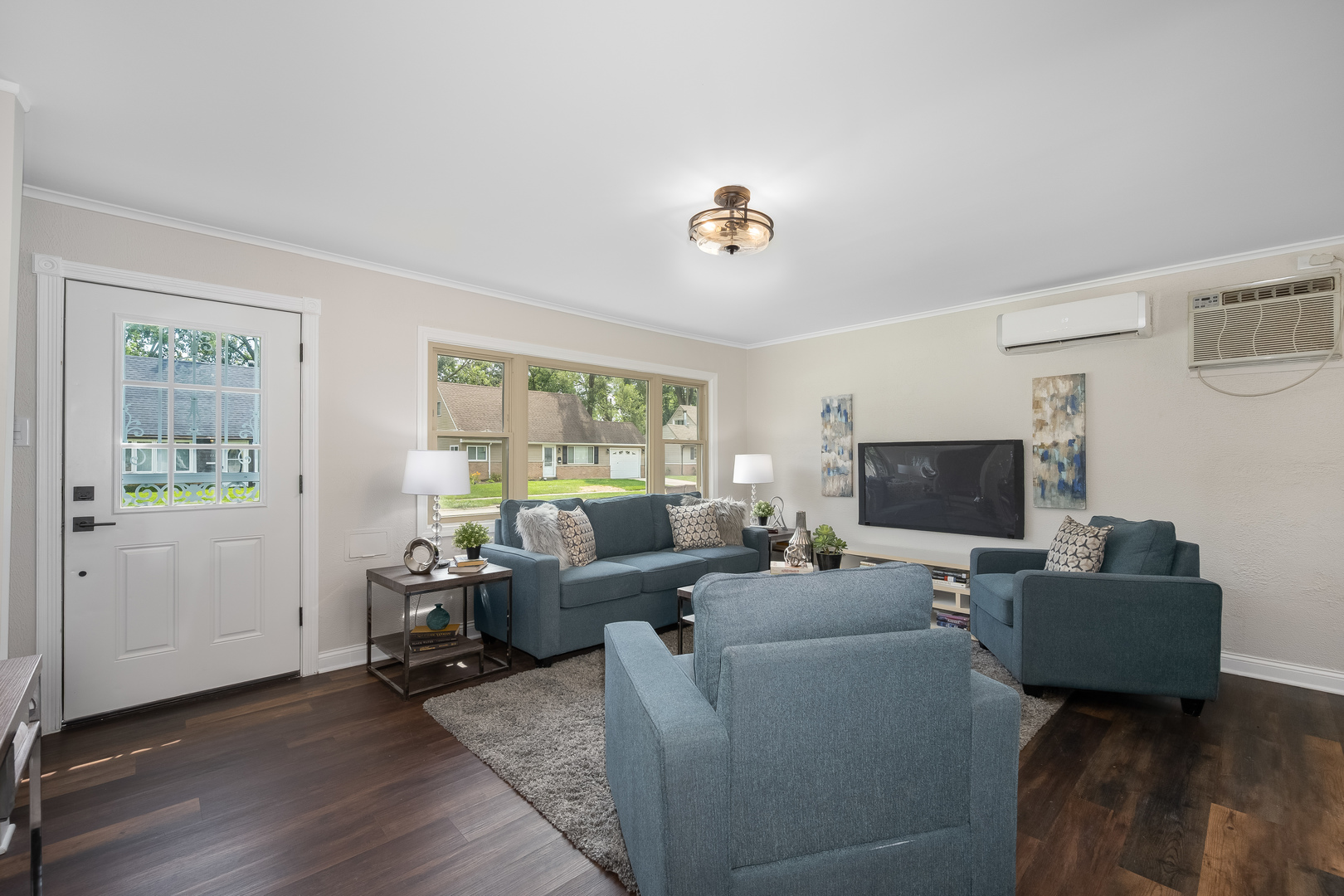 112 Walnut Street Property Photo 4