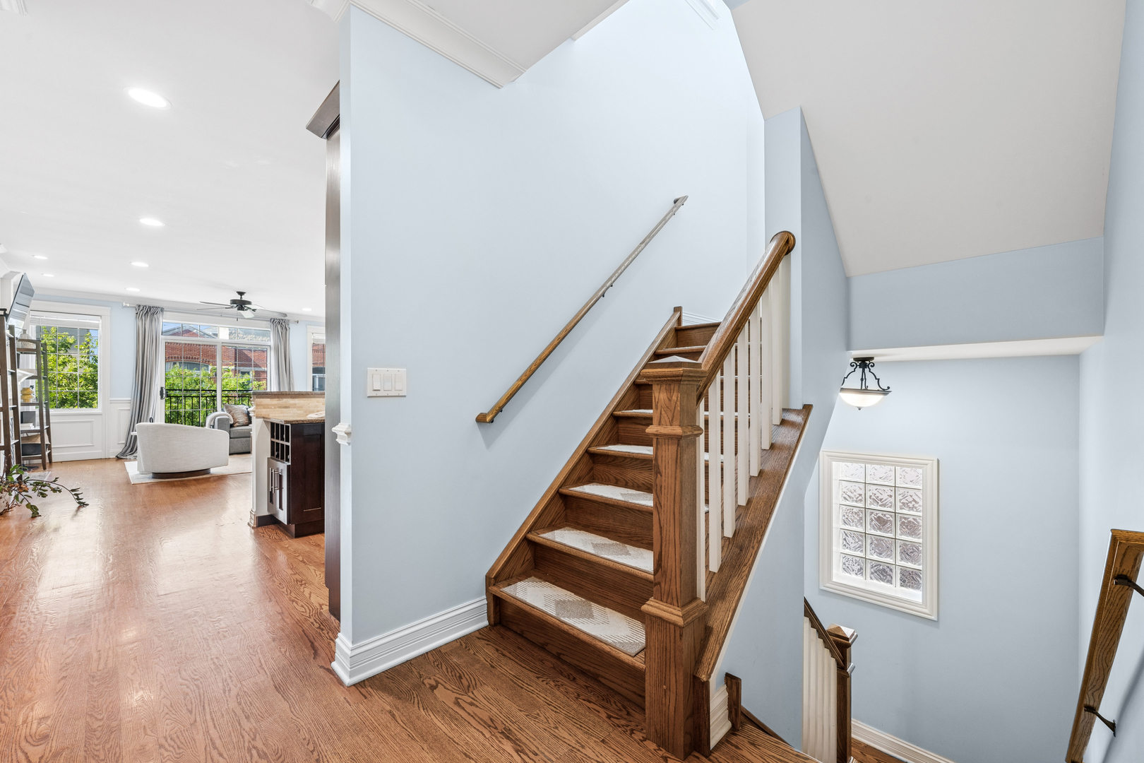 843 W Diversey Parkway 4 Property Photo 11