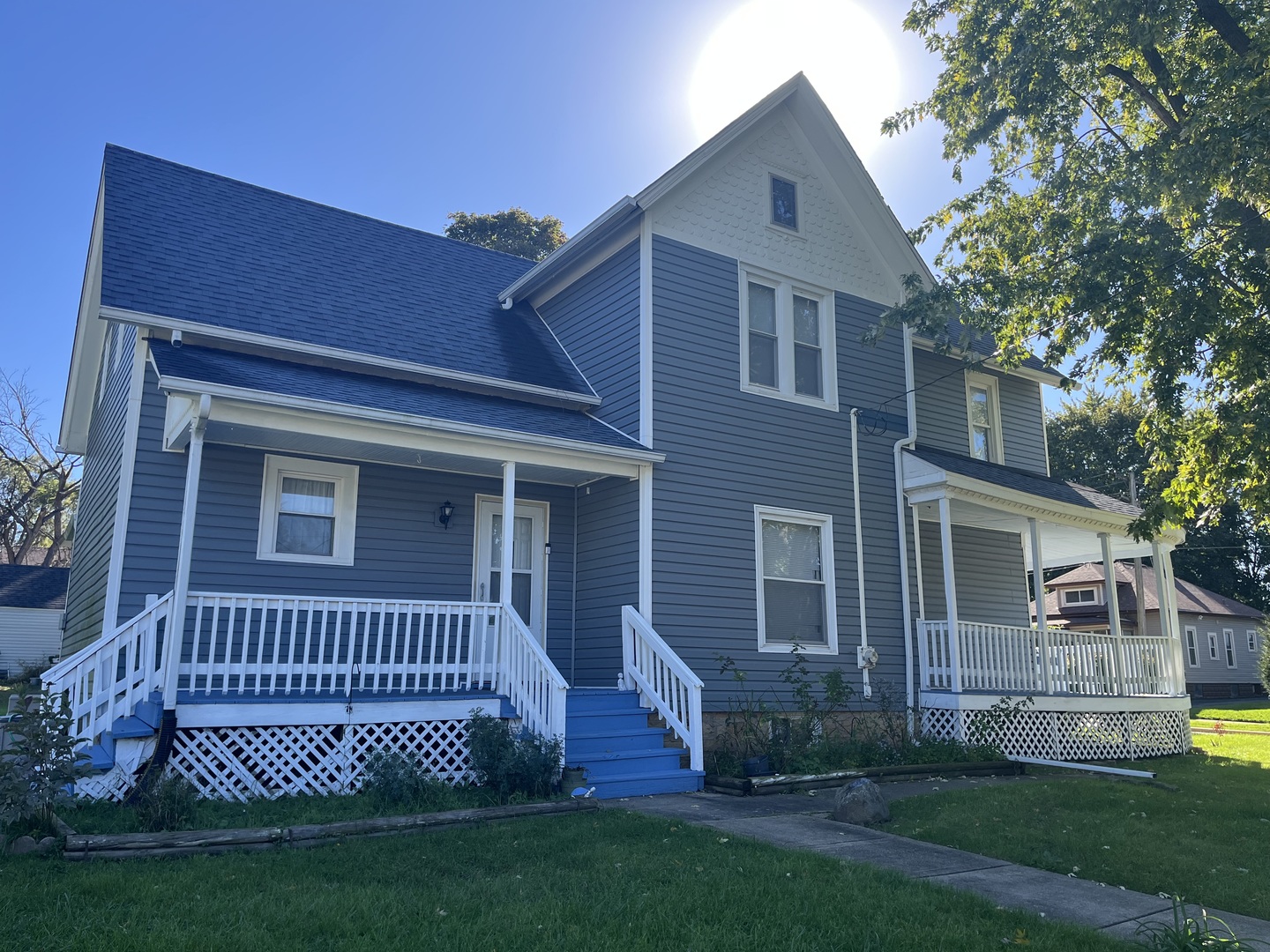802 SECOND Avenue Property Photo 1