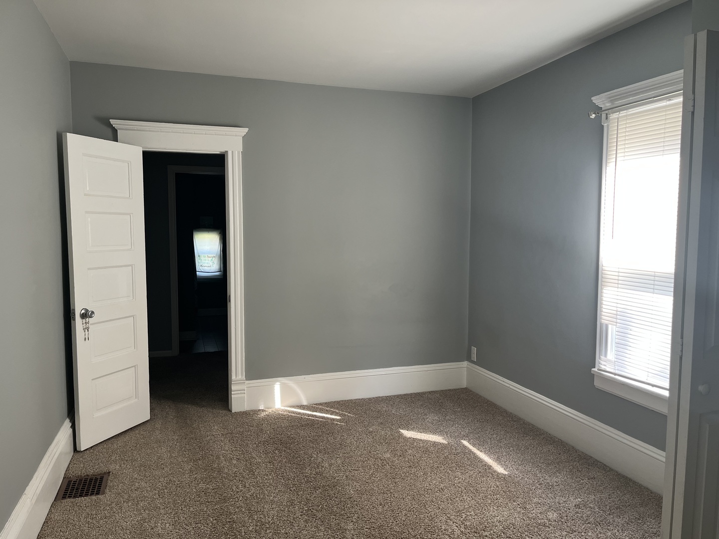 802 Second Avenue Property Photo 13