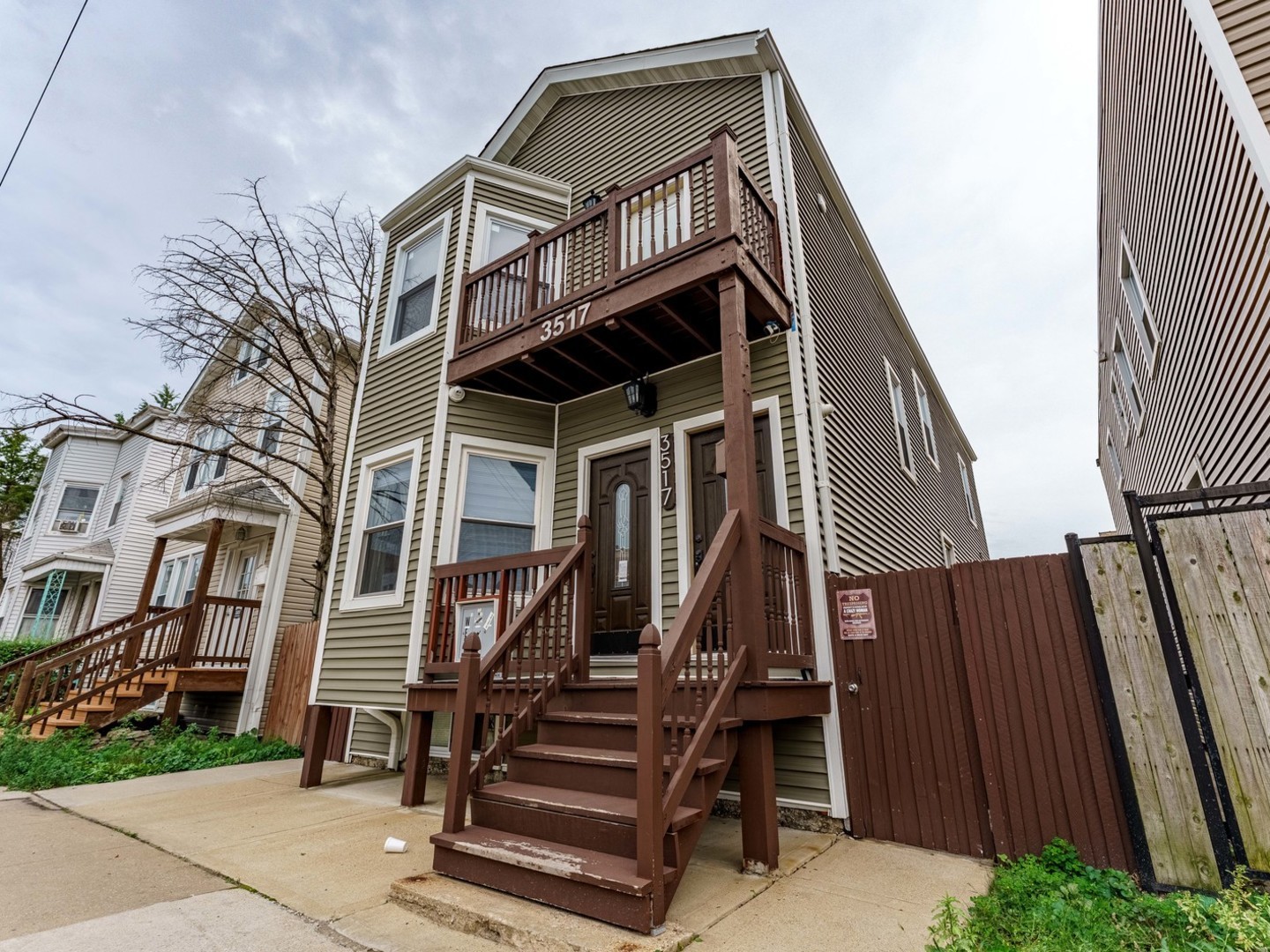3517 W Diversey Avenue Property Photo 3