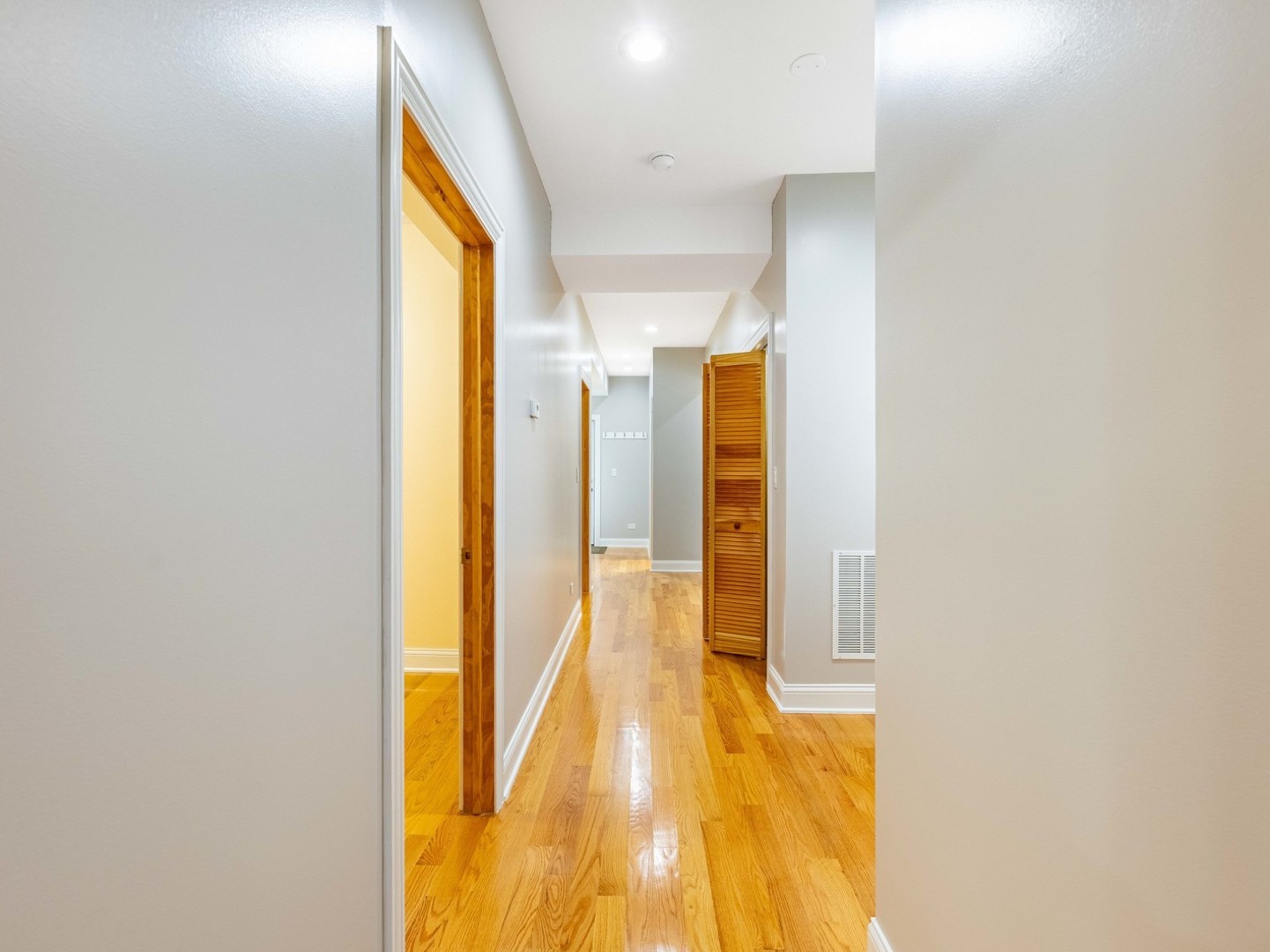 3517 W Diversey Avenue Property Photo 12