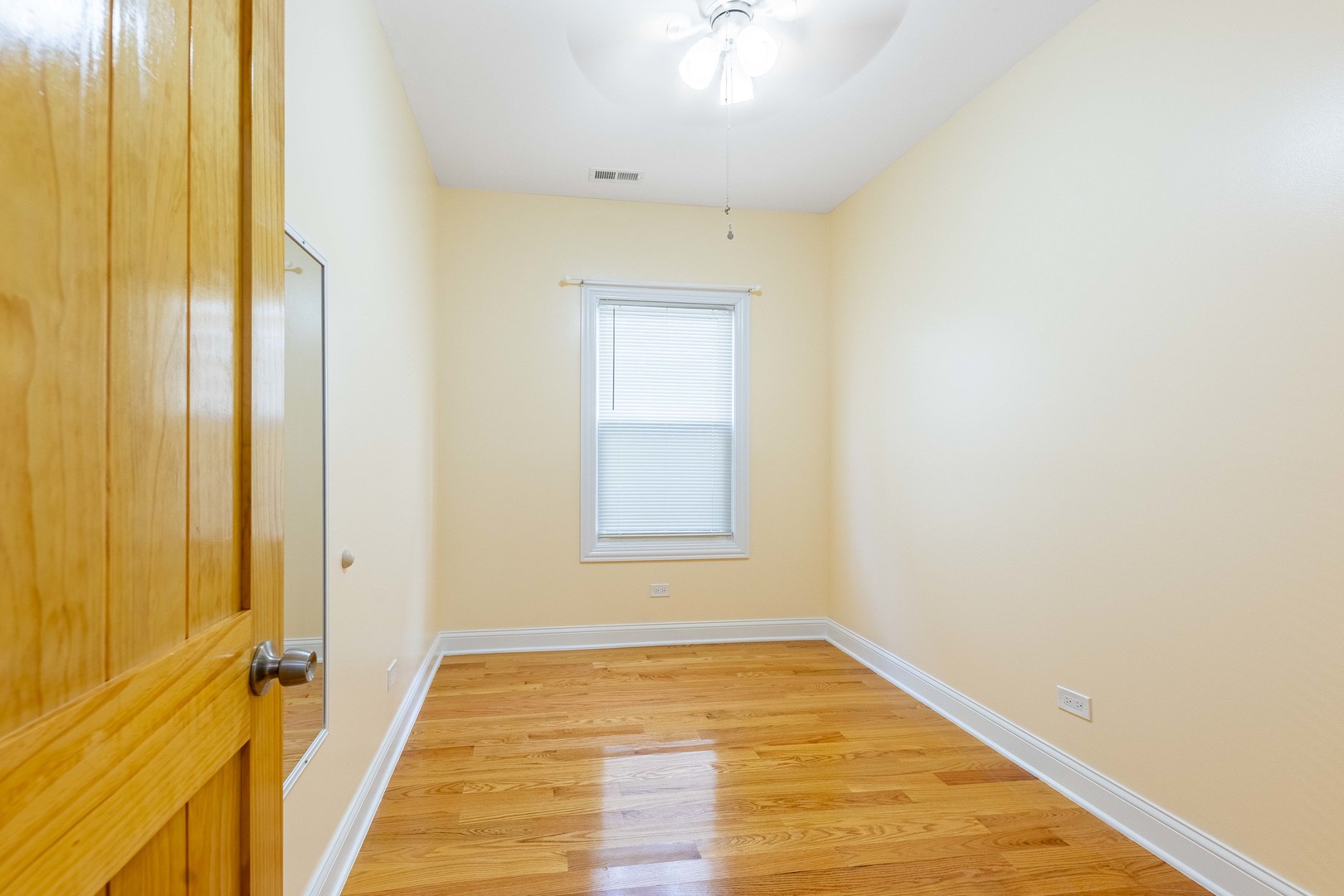3517 W Diversey Avenue Property Photo 13