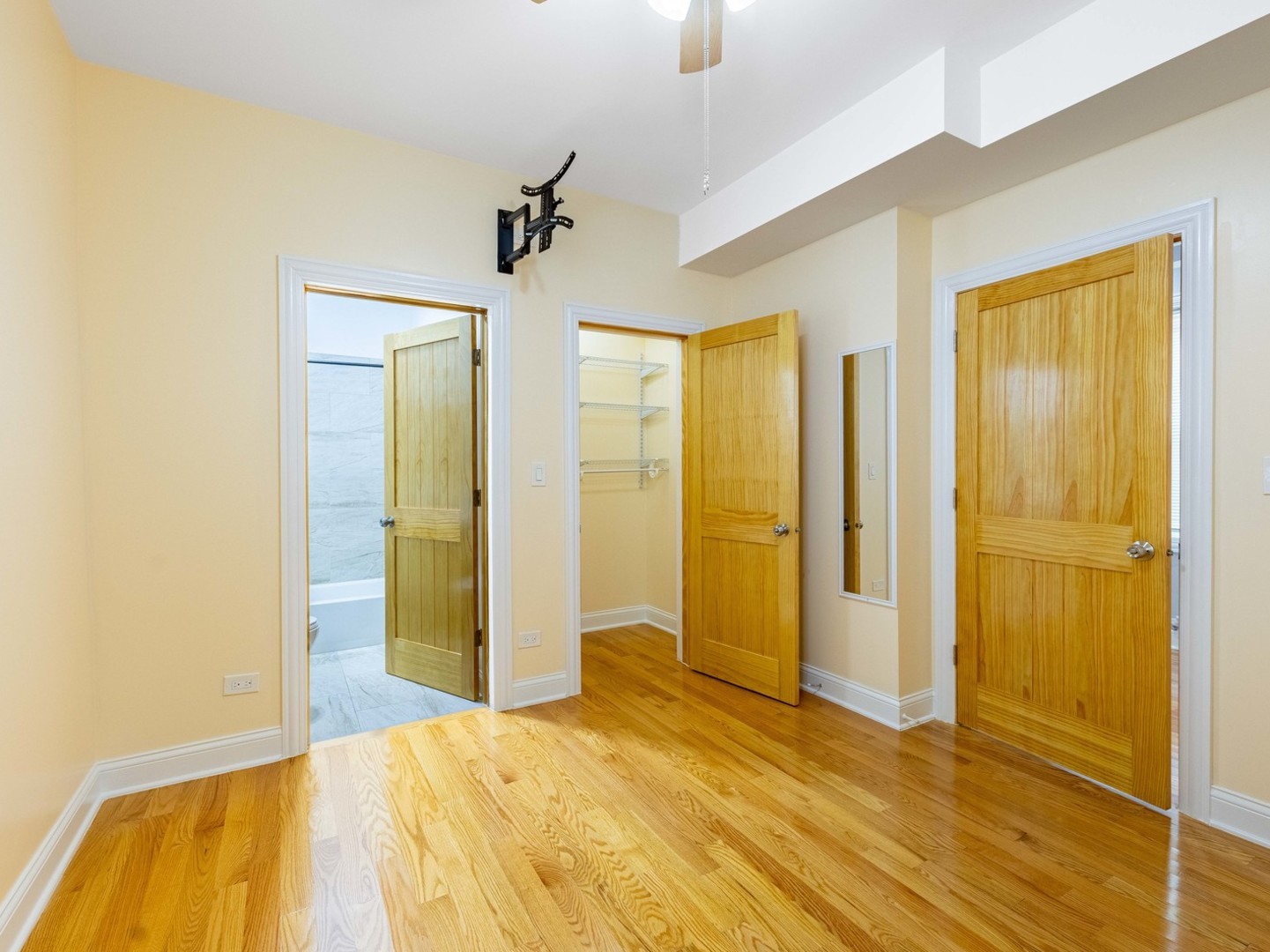 3517 W Diversey Avenue Property Photo 18