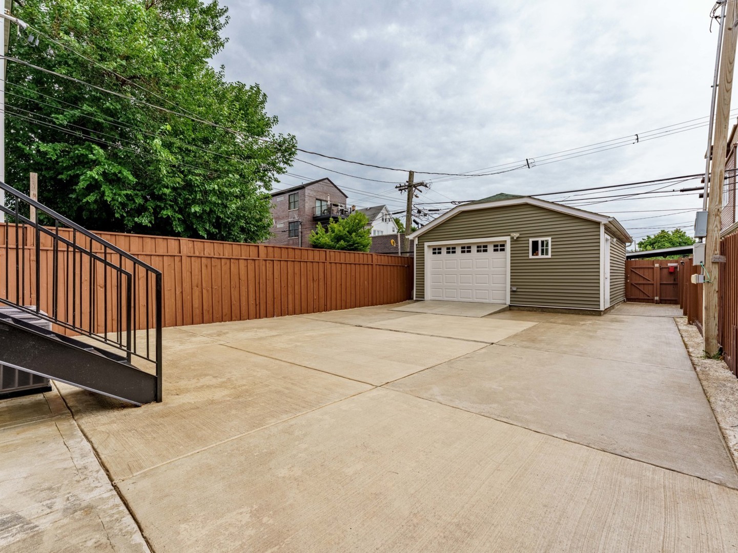 3517 W Diversey Avenue Property Photo 37