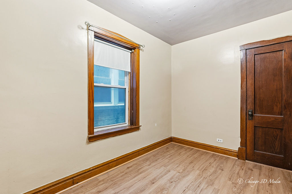 12774988 Property Photo 3