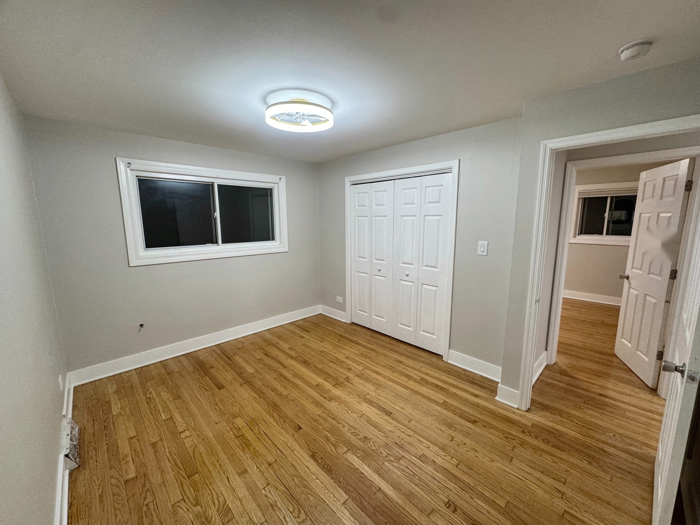 14635 Woodlawn Avenue Property Photo 10