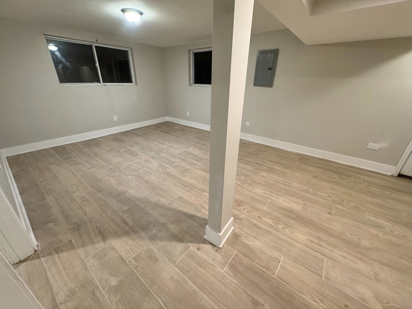 14635 Woodlawn Avenue Property Photo 16