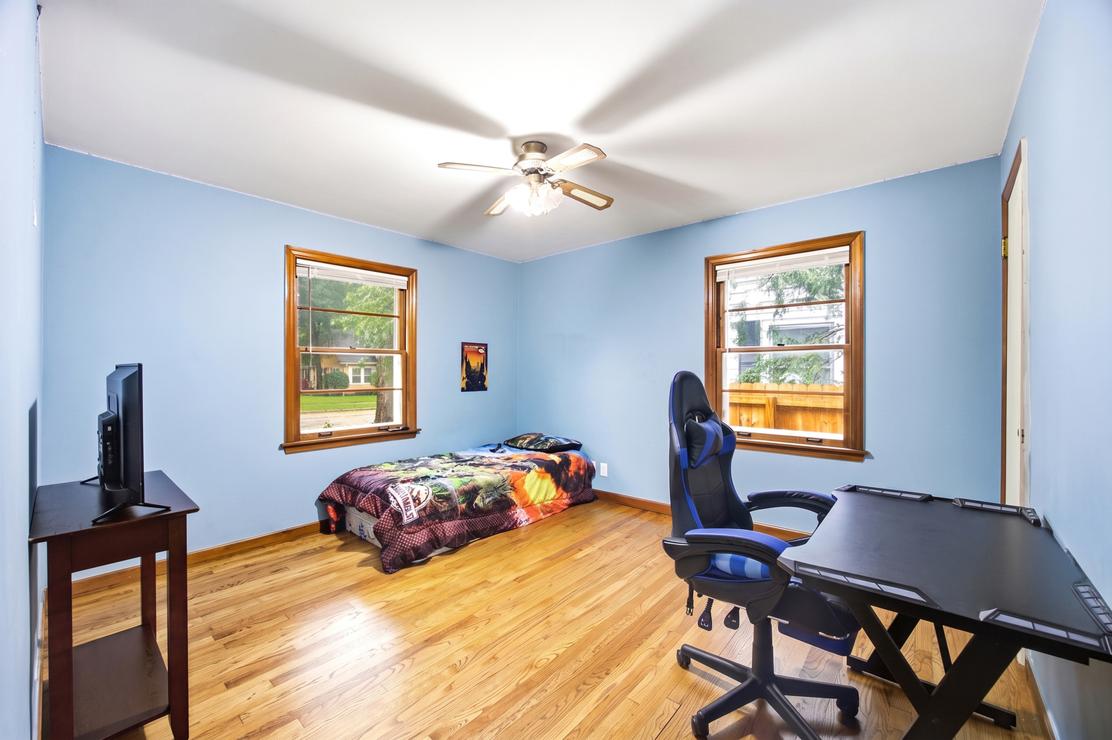 389 N Commonwealth Avenue Property Photo 11