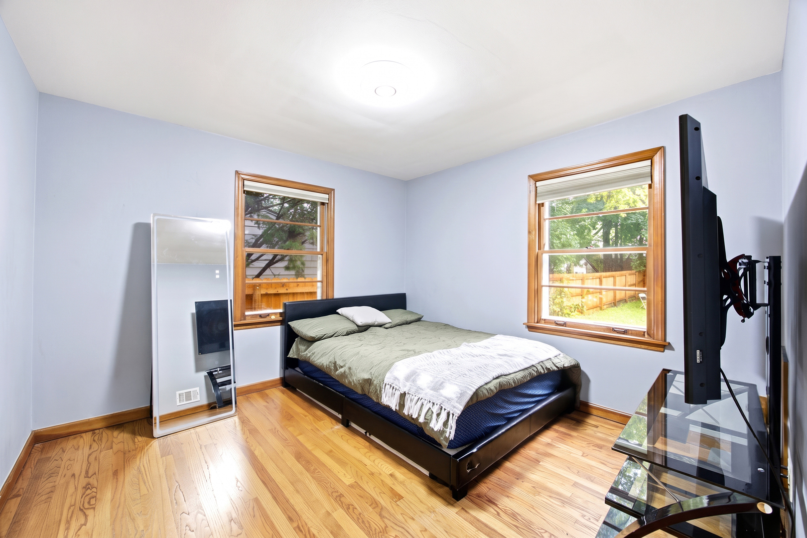 389 N Commonwealth Avenue Property Photo 13