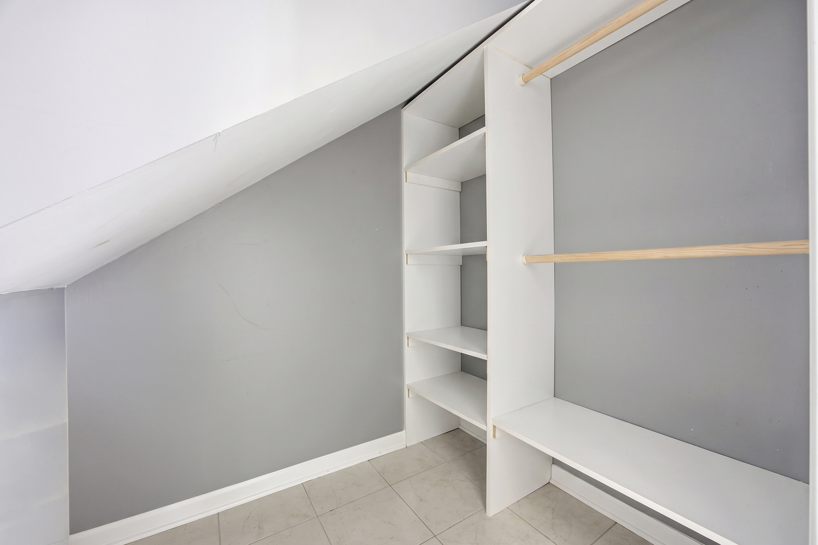 389 N Commonwealth Avenue Property Photo 26